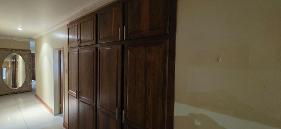 To Let 4 Bedroom Property for Rent in Grimbeeck Park North West